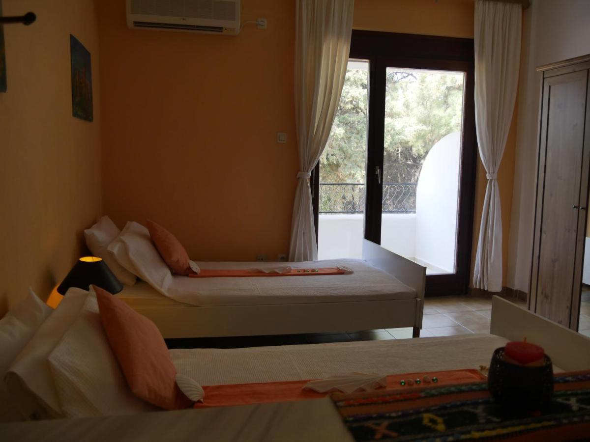 Helios-Rhodos-Apartments Koskinou  エクステリア 写真