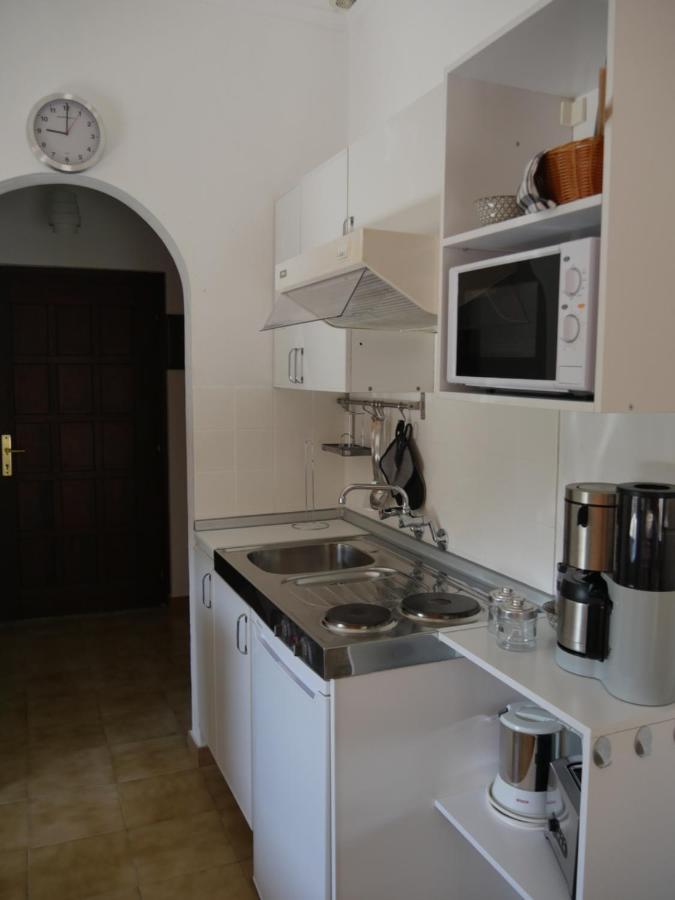 Helios-Rhodos-Apartments Koskinou  エクステリア 写真