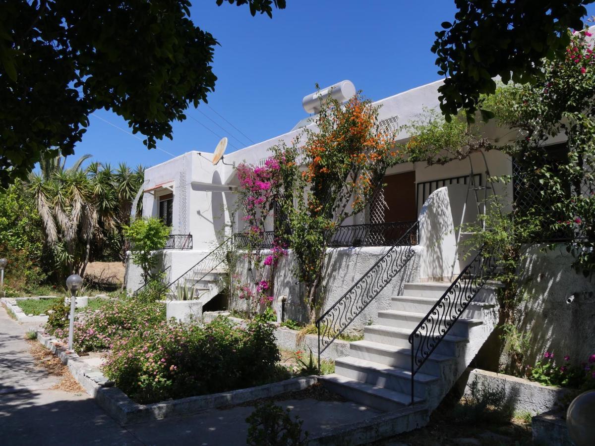 Helios-Rhodos-Apartments Koskinou  エクステリア 写真