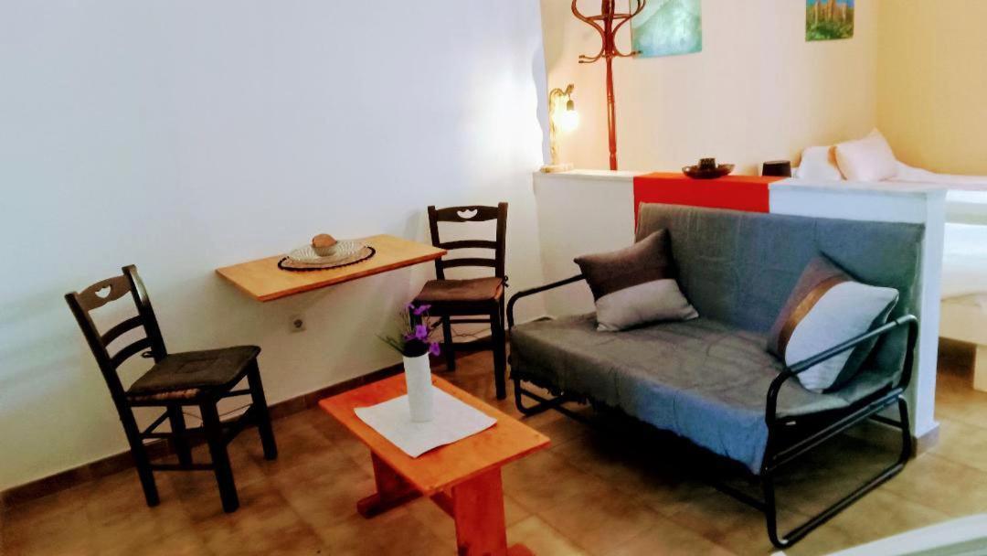 Helios-Rhodos-Apartments Koskinou  エクステリア 写真